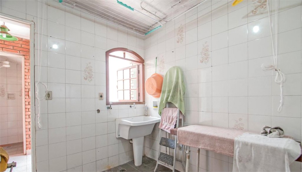 Sobrado à venda com 3 quartos em Cidade Monções, São Paulo, SP