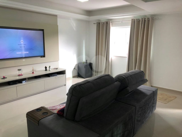 Casa à venda com 3 suítes no condomínio Estancia da Serra / Residencial Nova Mairipora, Mairiporã - SP