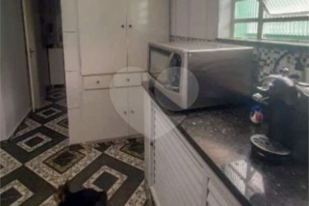 Sobrado à venda com 5 quartos, sendo 1 suíte, em Jardim Sabará, São Paulo, SP