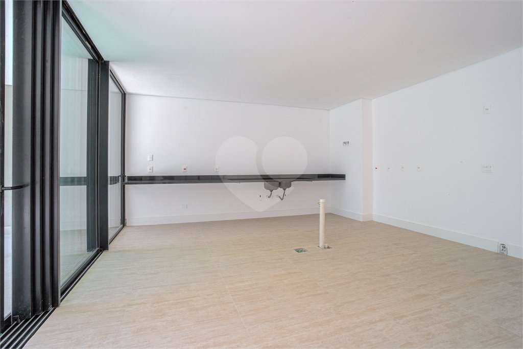 Casa à venda com 4 suítes no condomínio Hípica Max Garden, São Paulo - SP