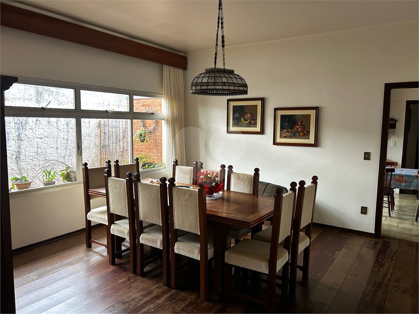 Casa à venda com 4 quartos, sendo 2 suítes, em Vila Aparecida, Itapetininga, SP