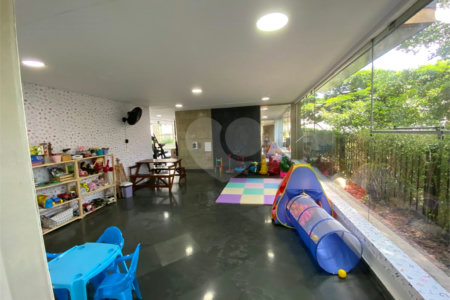 Apartamento à venda com 3 quartos, sendo 1 suíte, em Morumbi, São Paulo, SP