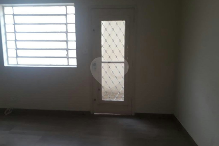 Casa à venda com 4 quartos, sendo 2 suítes, em Santana, São Paulo, SP