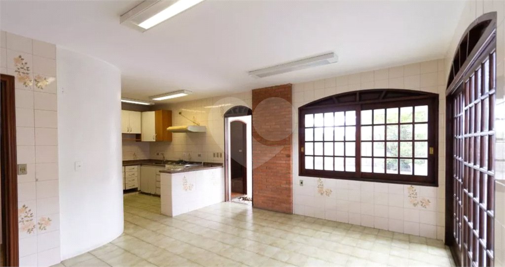 Casa à venda com 4 quartos, sendo 1 suíte, em Vila Tiradentes, São Paulo, SP