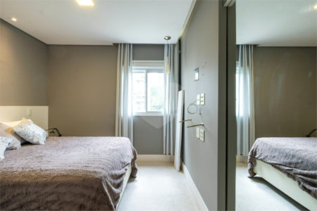 Apartamento à venda com 2 suítes em Jardim Fonte do Morumbi, São Paulo, SP