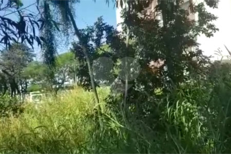 Terreno à venda em Paraisópolis, São Paulo, SP