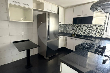 Apartamento à venda com 3 quartos, sendo 1 suíte, em Brooklin Paulista, São Paulo, SP