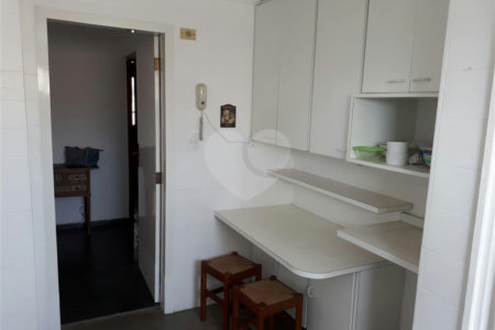 Apartamento à venda com 3 quartos, sendo 1 suíte, em Chácara Santo Antônio, São Paulo, SP