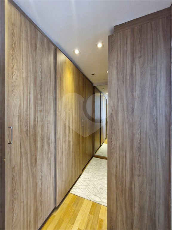 Apartamento à venda ou para alugar com 4 quartos, sendo 3 suítes, em Santa Teresinha, São Paulo, SP