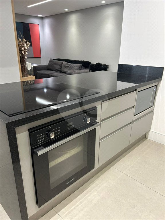 Apartamento à venda com 3 quartos, sendo 1 suíte, em Vila Scarpelli, Santo André, SP
