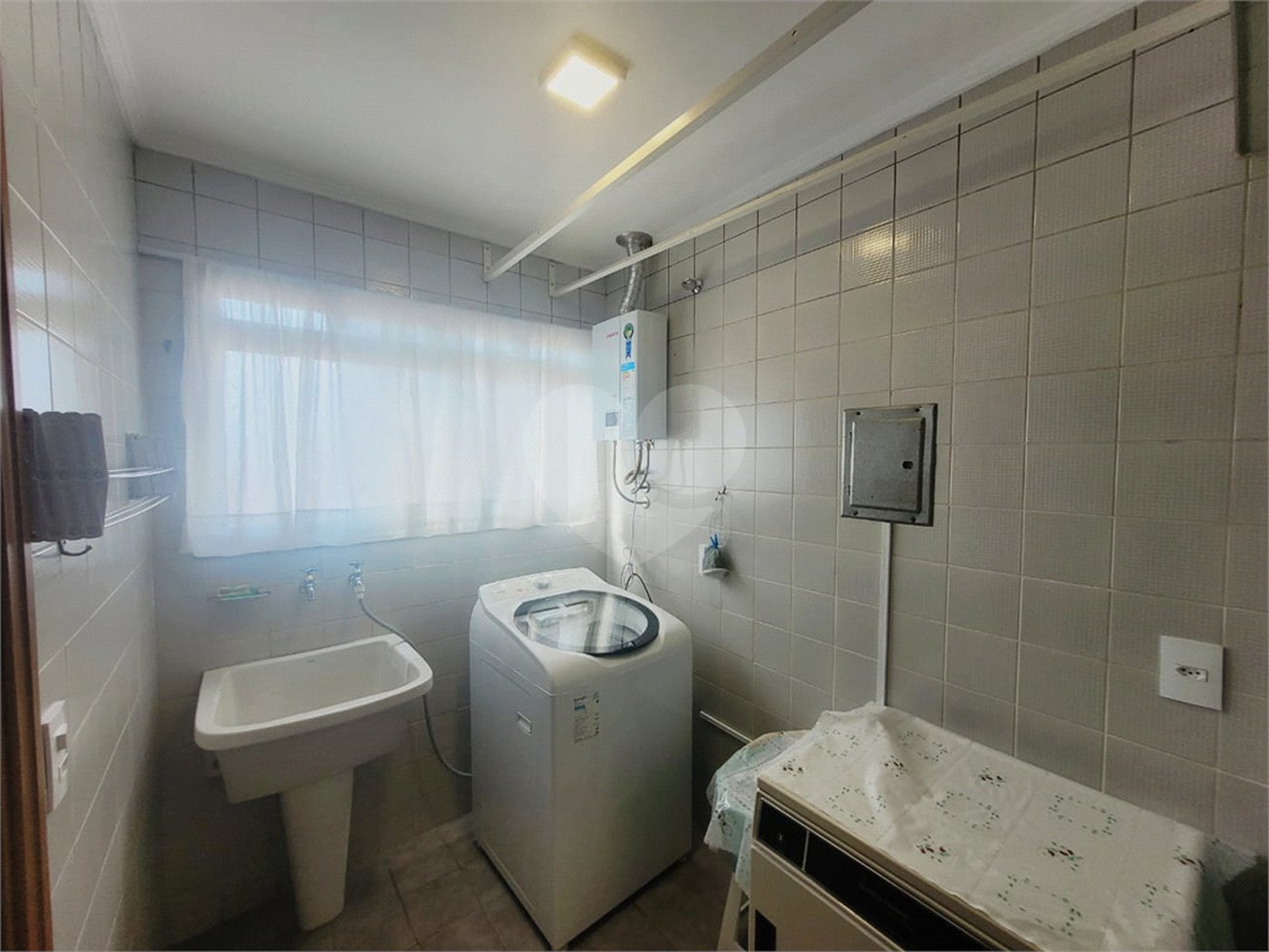 Apartamento à venda com 3 quartos, sendo 1 suíte,  no Centro, Indaiatuba, SP