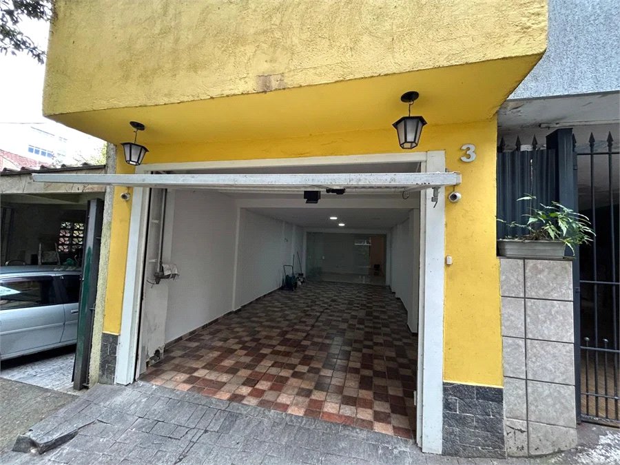 Casa de Vila para alugar com 4 suítes em Vila Romana, São Paulo, SP