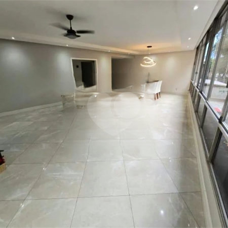 Apartamento à venda com 3 quartos, sendo 2 suítes, em Tijuca, Rio de Janeiro, RJ