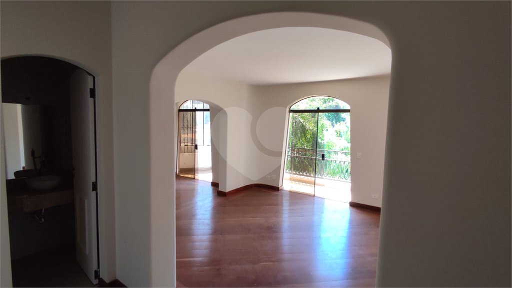 Apartamento de 3 dormitórios à Venda - Jardim Bethânia