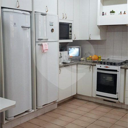 Sobrado à venda com 3 quartos, sendo 2 suítes, em Vila Gustavo, São Paulo, SP