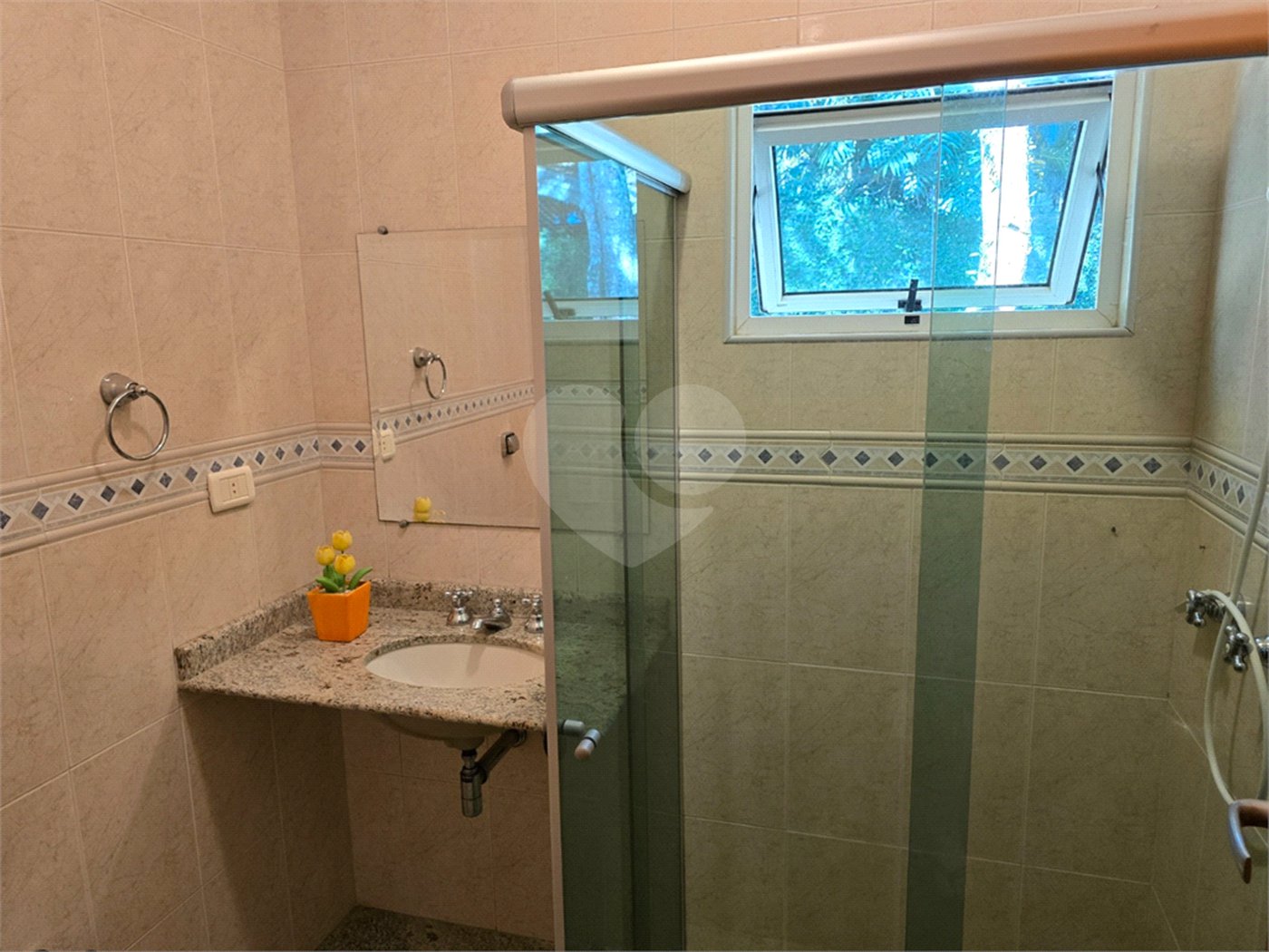 Casa à venda com 4 suítes no condomínio Associação Reserva das Hortênsias, Mairiporã - SP