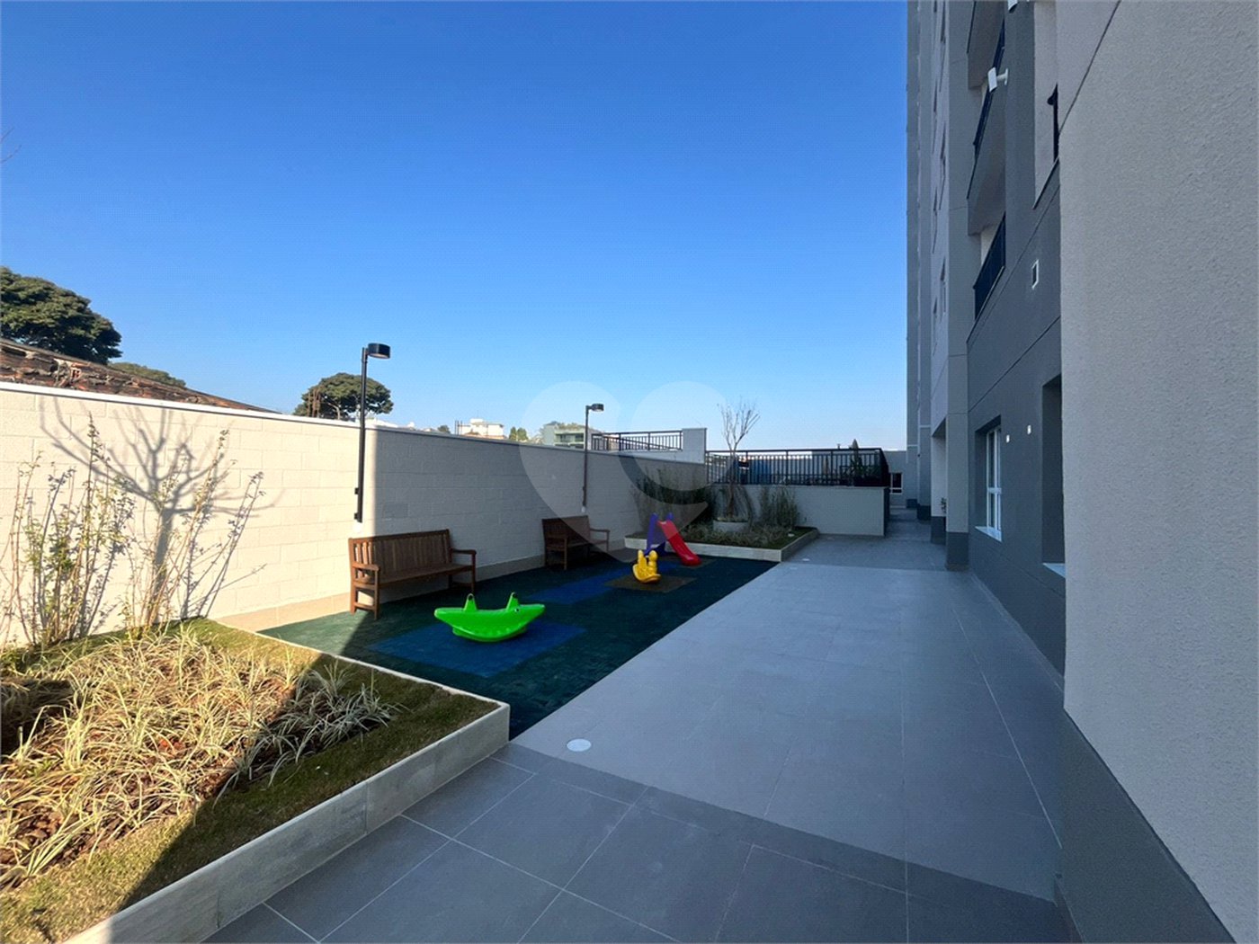 Apartamento para alugar com 2 quartos, sendo 1 suíte,  em Vila Oliveira, Mogi das Cruzes, SP