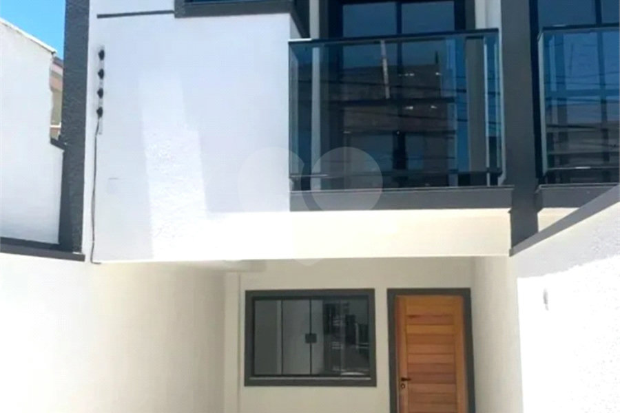 Sobrado à venda com 3 quartos, sendo 1 suíte,  em Jardim Maristela, São Paulo, SP
