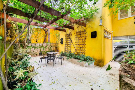 Casa à venda com 4 suítes no condomínio Annecy Village, São Paulo - SP