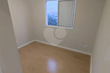 Apartamento à venda com 3 quartos, sendo 2 suítes,  em Jardim Arpoador, São Paulo, SP