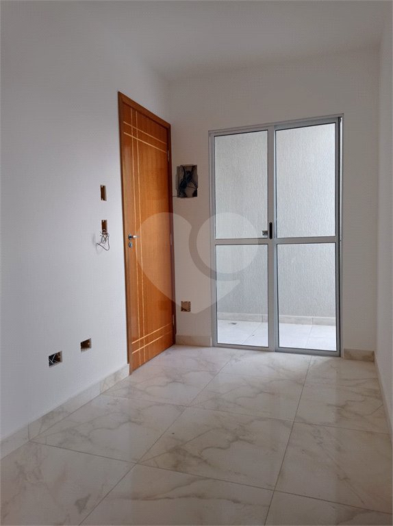 Casa à venda com 1 quarto no condomínio Regina, São Paulo - SP