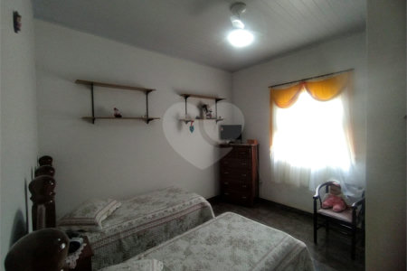 Casa à venda com 4 quartos em Chora Menino, São Paulo, SP