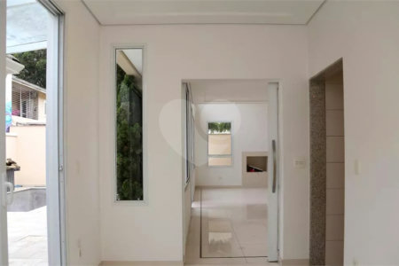 Casa à venda com 4 suítes no condomínio Residencial Morumbi, São Paulo - SP