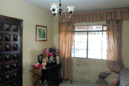 Casa Térrea à venda com 3 quartos em Interlagos, São Paulo, SP