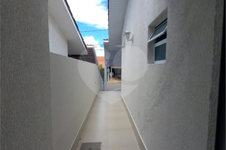Casa à venda com 3 quartos, sendo 1 suíte, no condomínio Terra Nova, Várzea Grande - MT