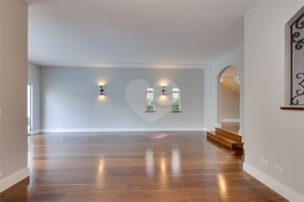 Sobrado para alugar com 4 suítes em Jardim Marajoara, São Paulo, SP