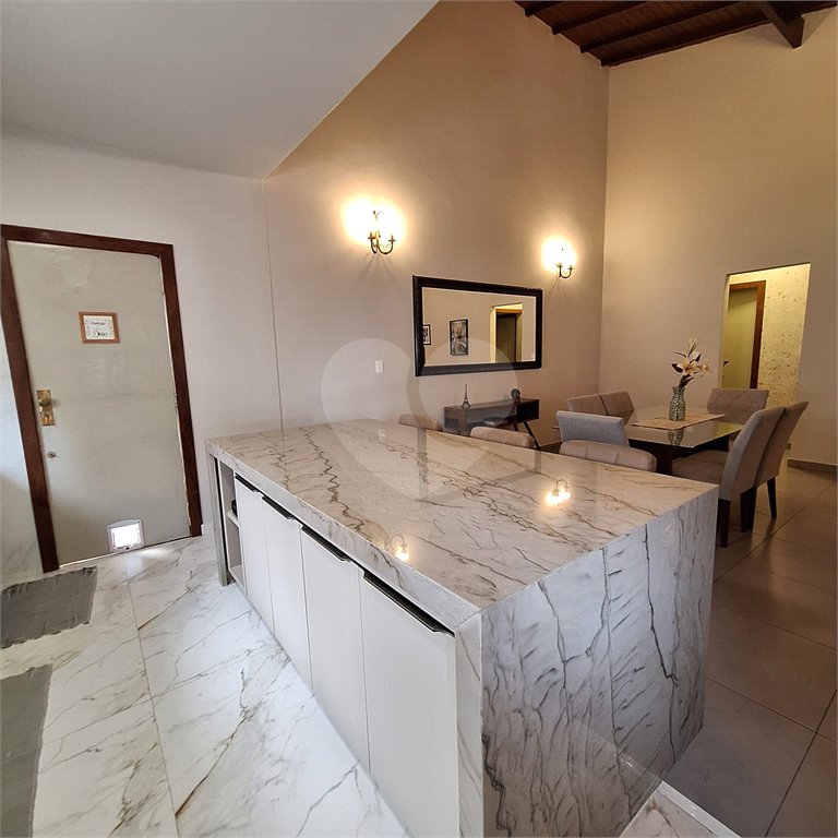 Casa à venda com 3 suítes, em Orla Norte, Porto Seguro, BA