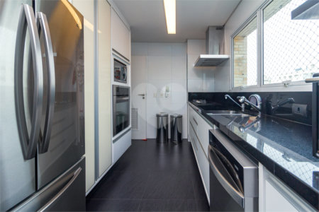 Apartamento à venda com 3 suítes em Saúde, São Paulo, SP