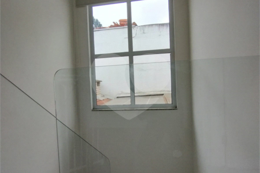 Sobrado à venda com 3 quartos, sendo 1 suíte, em Horto, São Paulo, SP