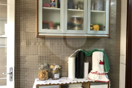 Casa Térrea à venda com 3 quartos, sendo 1 suíte, em Santana, São Paulo, SP