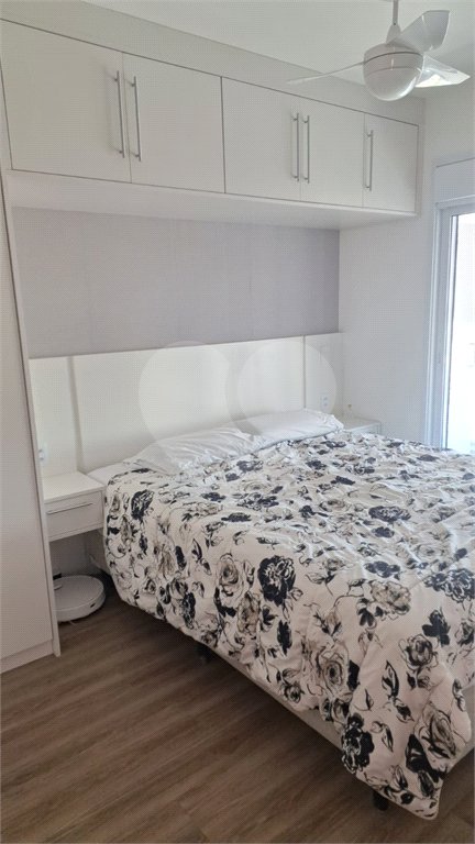 Apartamento à venda com 2 suítes em Vila Scarpelli, Santo André, SP