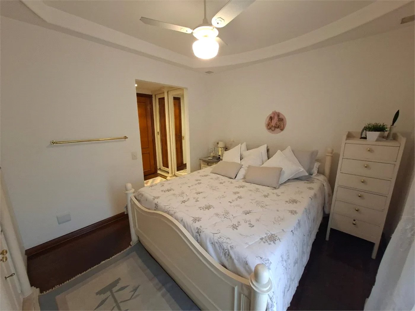 Cobertura à venda com 4 quartos, sendo 3 suítes, em Vila Progredior, São Paulo, SP