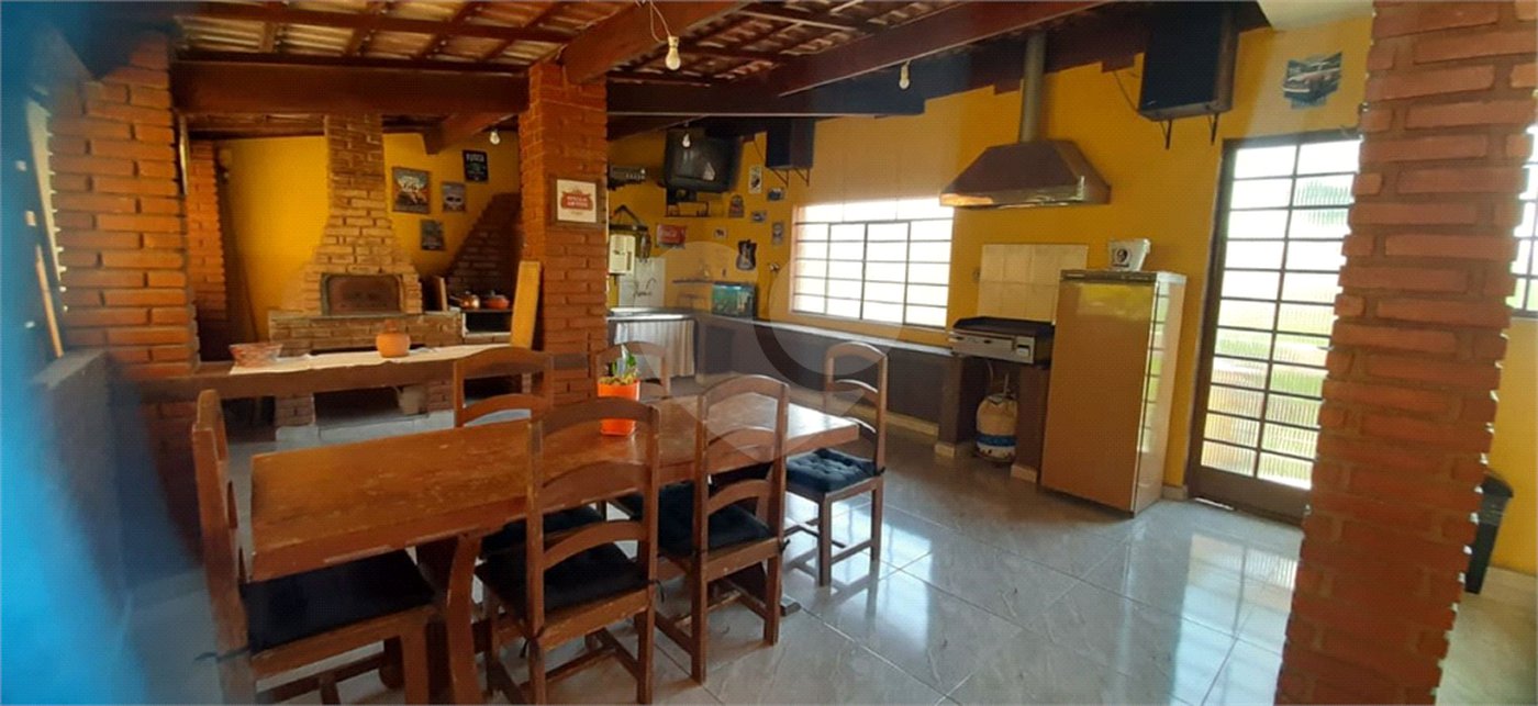 Chácara à venda com 5 quartos, sendo 2 suítes, em Terra Preta (terra Preta), Mairiporã, SP