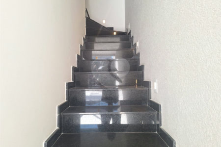 Sobrado à venda com 3 quartos, sendo 1 suíte, em Vila São Geraldo, São Paulo, SP