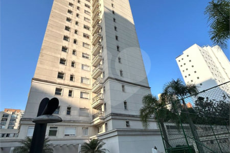 Apartamento à venda com 3 suítes em Indianópolis, São Paulo, SP
