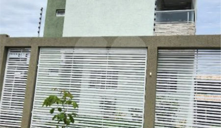 Sobrado à venda com 4 quartos, sendo 1 suíte,  em Morada do Ouro, Cuiabá, MT