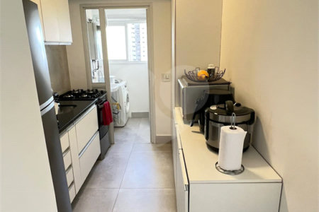 Apartamento à venda com 2 quartos, sendo 1 suíte, em Campo Belo, São Paulo, SP