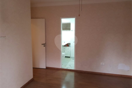 Apartamento à venda com 4 quartos, sendo 1 suíte, em Morumbi, São Paulo, SP