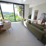 Casa à venda com 4 suítes no condomínio Villa dos Pinheiros, Indaiatuba - SP
