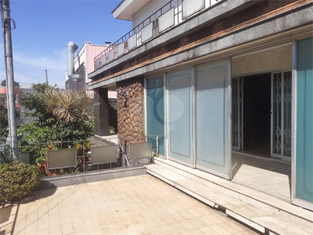 Sobrado à venda com 3 quartos, sendo 1 suíte,  em Santana, São Paulo, SP