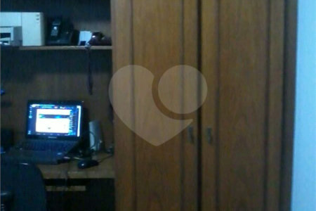 Apartamento à venda com 3 quartos, sendo 1 suíte, em Vila Gomes Cardim, São Paulo, SP
