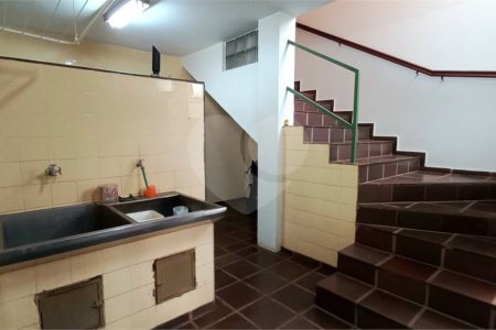 Casa à venda com 4 quartos, sendo 2 suítes, em Jardim Sumaré, Ribeirão Preto, SP