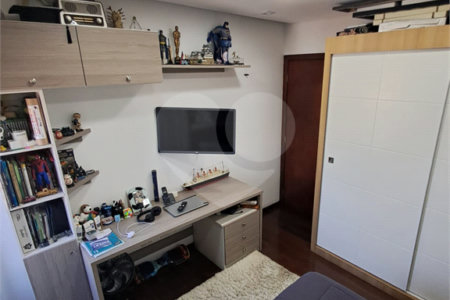 Apartamento à venda com 3 quartos, sendo 1 suíte, em Nova Petrópolis, São Bernardo do Campo, SP