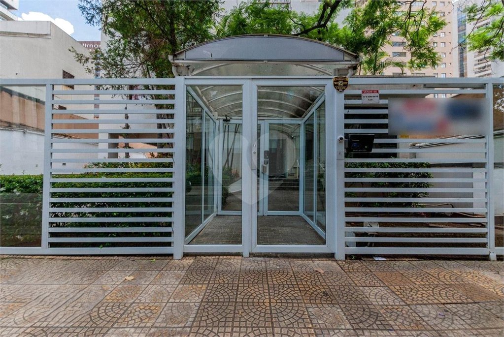 Cobertura à venda com 2 suítes em Vila Olímpia, São Paulo, SP
