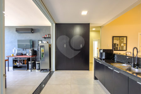 Casa à venda com 3 suítes no condomínio Jardim Residencial Dona Maria José, Indaiatuba - SP