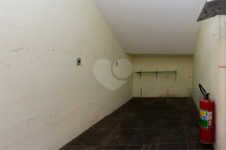 Salão à venda ou para alugar em Vila Carrão, São Paulo, SP